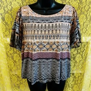 Lucky Brand Flutter Sleeve Flowy Top w/ Keyhole Cut Out Back